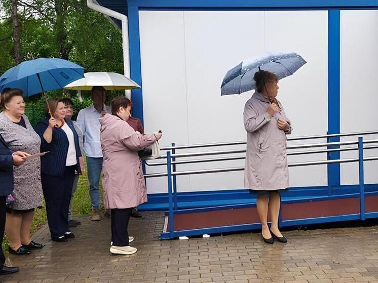 В деревне Гостицы открылся новый фельдшерско-акушерский пункт