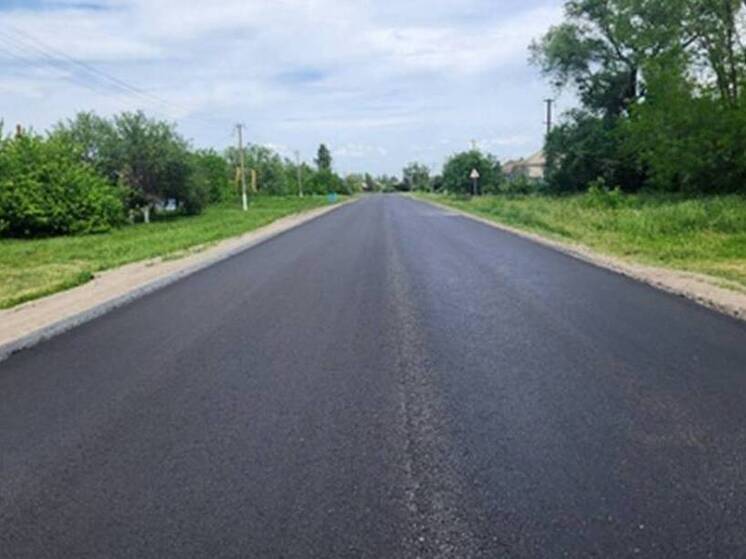 Автострада Курск Борисоглебск Хохольский Репьевка, имеющая длину 29 км, становится ключевой транспортной артерией, связывающей населенные пункты района и обеспечивающей бесперебойное движение междугородних, пригородных и школьных автобусов.