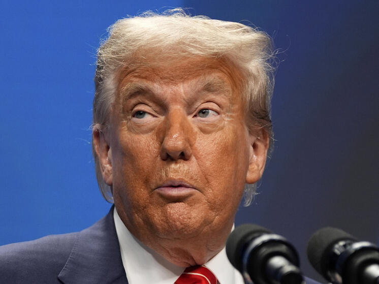 Трамп: я не обсуждал с Зеленским прекращение огня на Украине