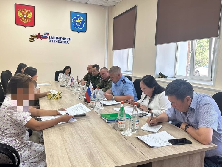 Прокурор Тувы провел личный прием граждан в филиале Госфонда «Защитники Отечества»
