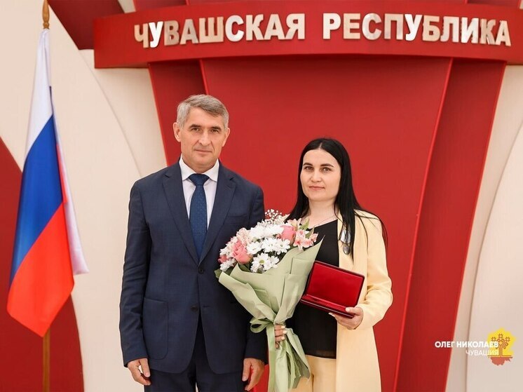 Многодетной матери из Чувашии вручили медаль «За спасение погибавших»