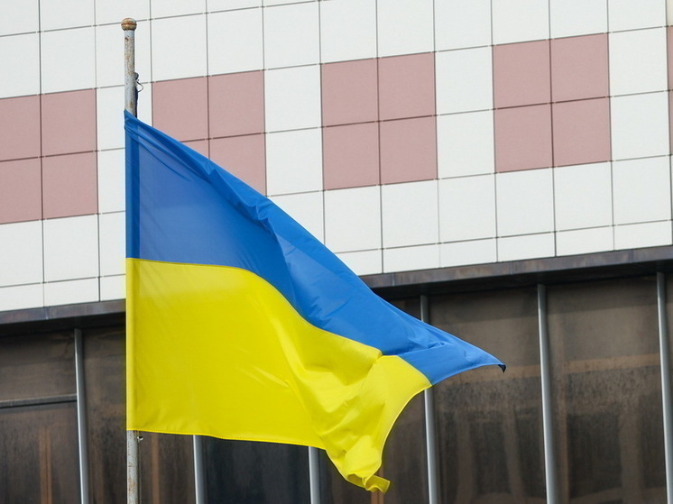 Zelensky's regime forced Kherson residents to eat from garbage dumps