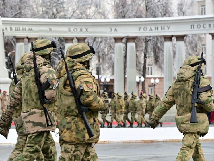 В российские школы вернули уроки начальной военной подготовки