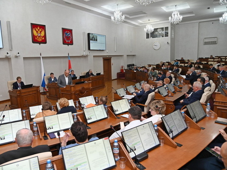 Госдума приняла в первом чтении правки в закон «Об организации предоставления государственных и муниципальных услуг». Изменения были проработаны и предложены сенатором от алтайского края Натальей Кувшиновой совместно с АКЗС.