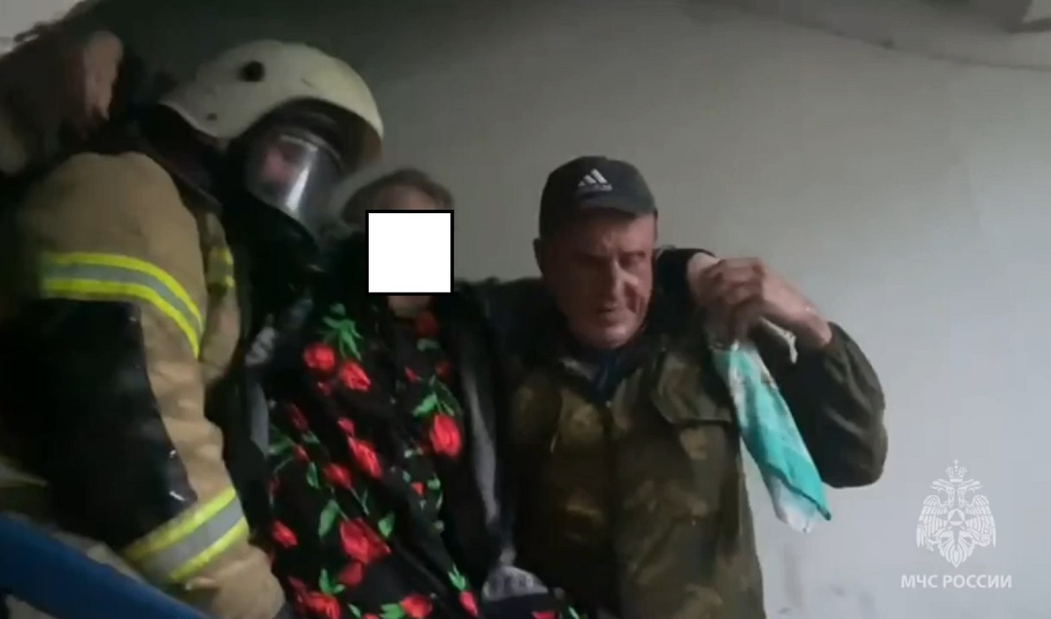 2 человека погибли и 7 пострадали в результате взрыва газа в Свердловской области: фоторепортаж