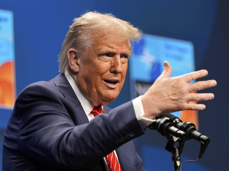 В Пакистане предложение властей номинировать Трампа на Нобелевскую премию мира спровоцировало острые дебаты