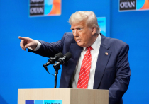 Президент США Дональд Трамп известен не только своей политической деятельностью, но и особенным стилем коммуникации, который зачастую характеризуется резкими, импульсивными заявлениями, яростными тирадами и неожиданными публичными выходками