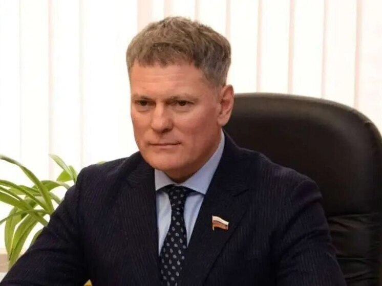 Адвокатская команда депутата Воронежской облдумы Андрея Прытыкина активно работает над изменением его процессуального положения в рамках коррупционного расследования. Сейчас Воронежский областной суд рассматривает апелляционные жалобы по уголовному делу о мошеннических действиях, связанных с прошедшими в 2020 году выборами.