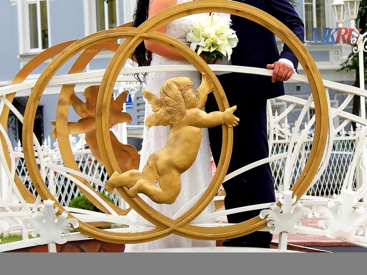 Калужанам рассказали о сумме материнского капитала в этом году