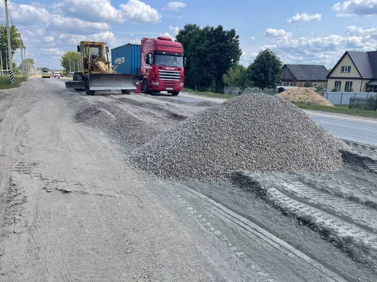 В Орловской области ремонтируют дороги к пляжам и базам отдыха