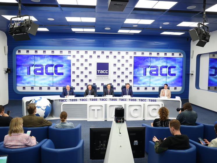 Международная акция «Единой России» «Диктант Победы» объединила 2,75 миллиона участников