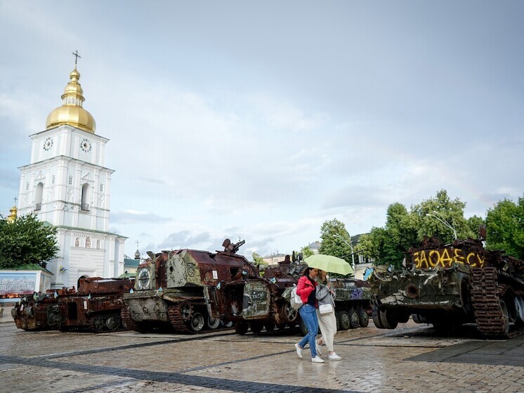 Депутат Рады Дмитрук заявил, что соцопросы на Украине «рисуются»