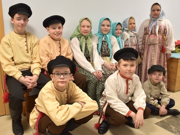 Коллективы Этнокультурного центра приняли заочное участие в Межрегиональном фестивале