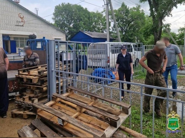 В ЕАО мигрантов и их работодателей оштрафовали на 630 тысяч рублей за нарушения