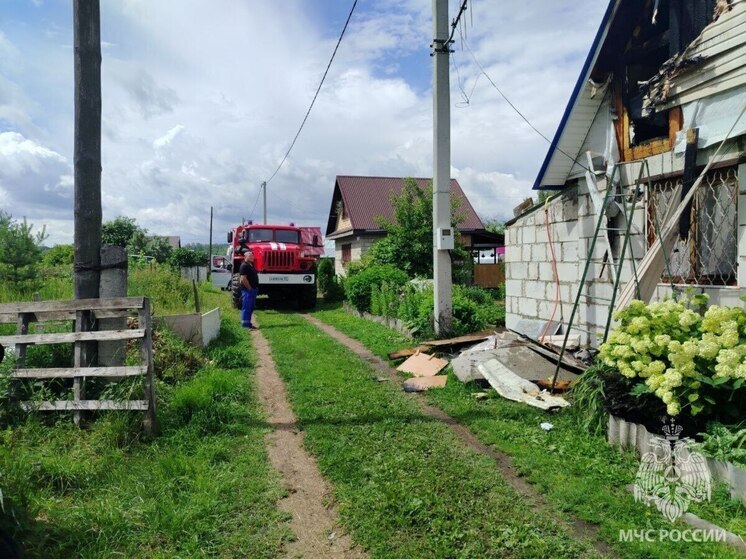 В Ковровском районе женщина получила ожоги, пытаясь сама потушить пожар в доме