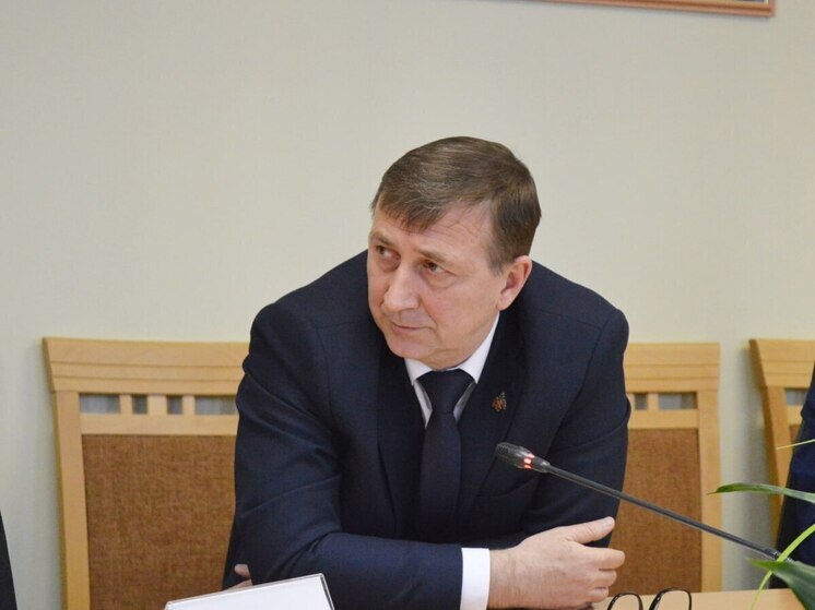 Мошенники создали фейковую страницу главы крымского МЧС в соцсетях