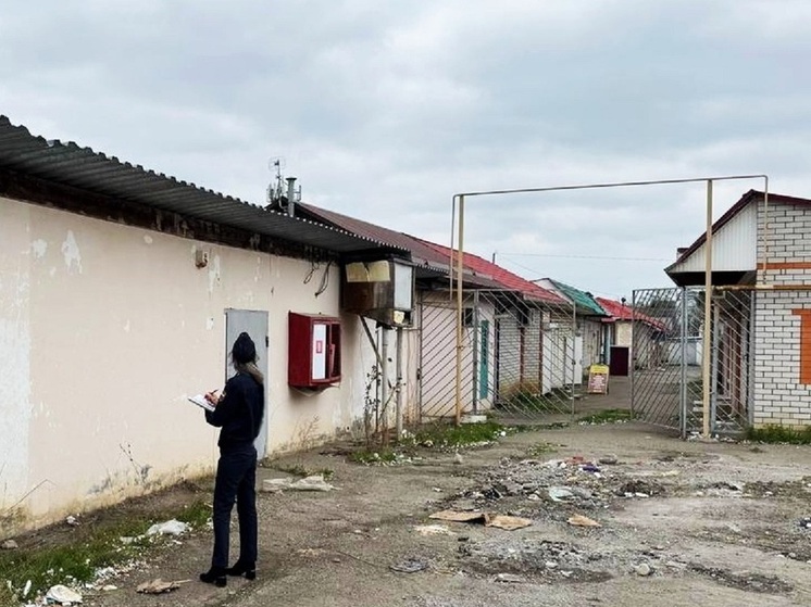 В Минеральных Водах снесли самовольно возведённый магазин под контролем судебных приставов