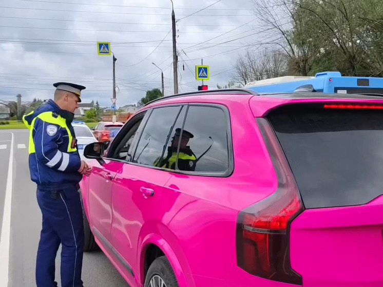 В Твери владельцам тонированных машин грозит административный арест