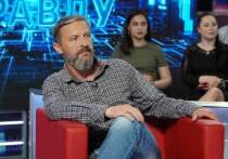 Об этом «МК в Крыму» поговорил с профессором кафедры русской и зарубежной литературы Института филологии КФУ им. В. И. Вернадского Владимиром Ореховым.
