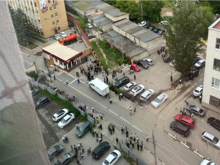 Здание ГУ МВД по Самарской области эвакуировали из-за противопожарных учений
