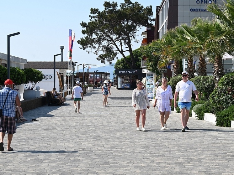 В Сочи отдыхают 170 тысяч туристов