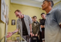 Познакомиться поближе с историей земской медицины и её подвижниками конца XIX-начала ХХ жители и гости Тамбова могут в областном Музее истории медицины. Здесь работает тематическая выставка «Пионеры Воронежской медицины», приуроченная к 190-летию со дня рождения Константина Федяевского.