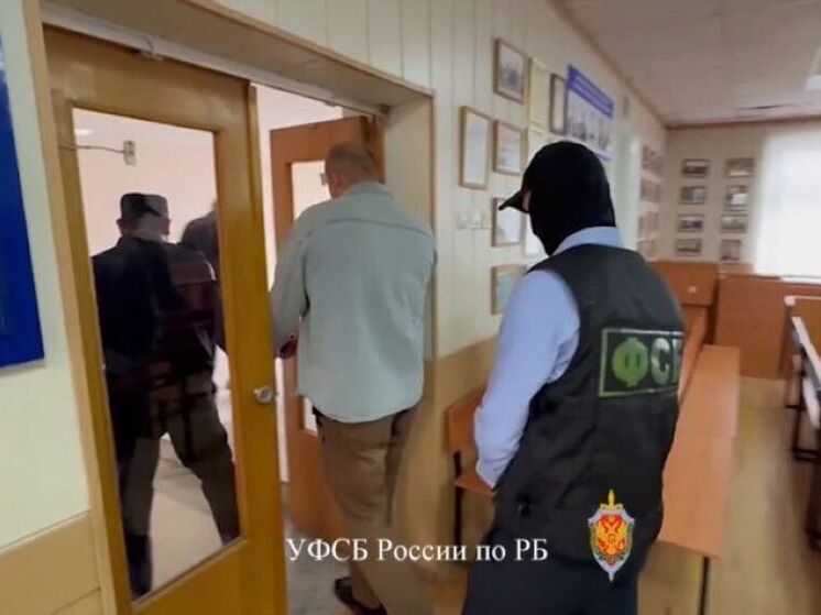 Госавтоинспектор из Челябинской области требовал взятки от перевозчика из Башкирии