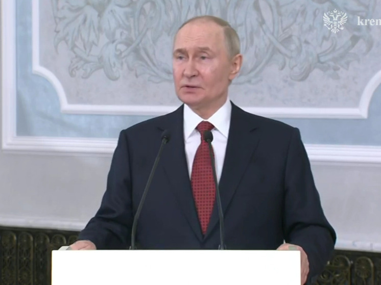 Путин: Россия в отличие от НАТО нацелена на сокращение военных расходов