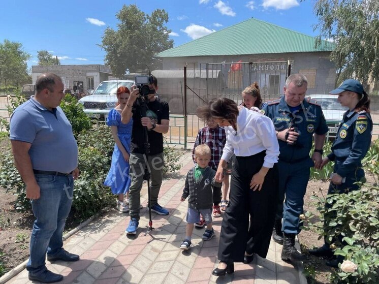 Кулемзин: В освобожденном Великоновоселковском районе восстанавливается мирная жизнь