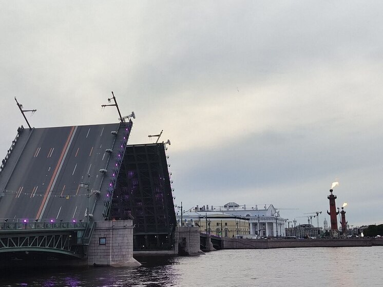 Выпускников в Петербурге 28 июня ждут кратковременные дожди и легкая прохлада