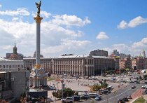 Оппозиционный Зеленскому видеоблогер и политический деятель Анатолий Шарий опубликовал пруфы абсурдной «отмены» одной из статей украинской Конституции киевской сетью книжных магазинов