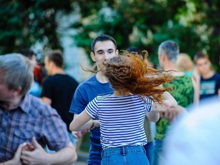Волгоградцам рассказали, как бороться с выпадением волос