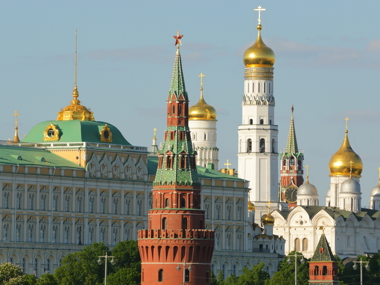 В Кремлевском Дворце состоялся концерт Всероссийского выпускного бала