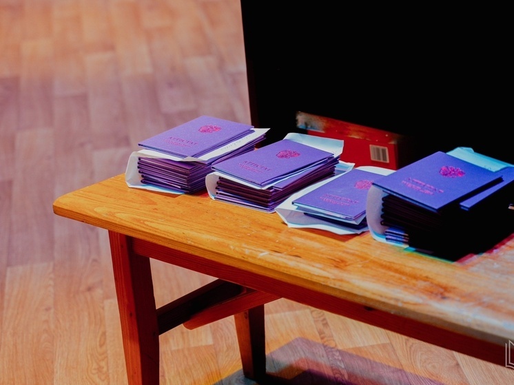 Выпускники ИТ-класса СмолГУ получили аттестаты