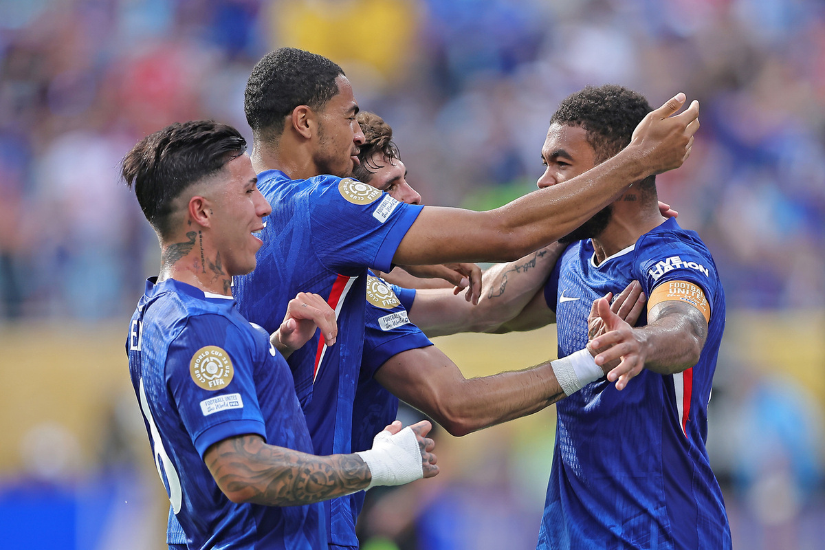 «Челси» пробился в четвертьфинал клубного чемпионата мира после победы над «Бенфикой»