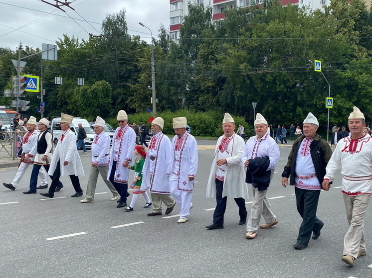 В Йошкар-Оле прошел летний праздник Пеледыш пайрем