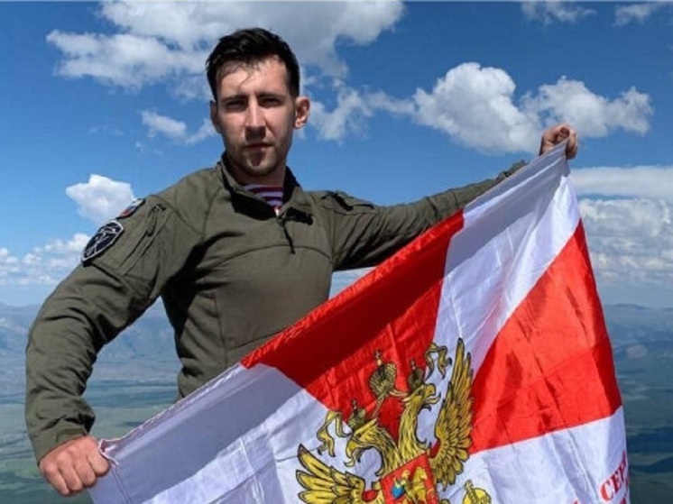 Росгвардеец в одиночку покорил две горные вершины на Алтае