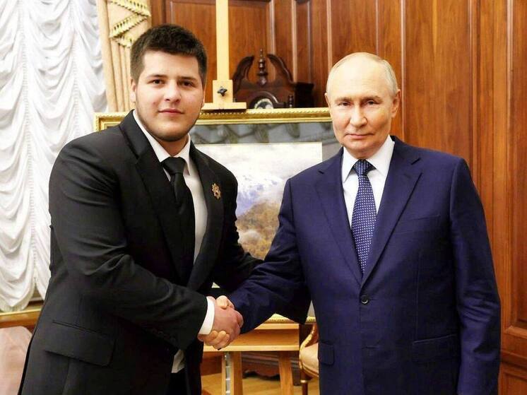 Дудаев: Путин провел неофициальную встречу с Адамом Кадыровым