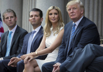 В семействе Трампа, похоже, задумались о создании династии. Сын нынешнего хозяина Белого дома Эрик Трамп предполагает, что мог бы баллотироваться на пост президента, когда закончится президентский срок его отца. Сорокаоднолетний мужчина держался подальше от политики, но говорит, что "политический путь был бы легким", если бы он решил им заняться