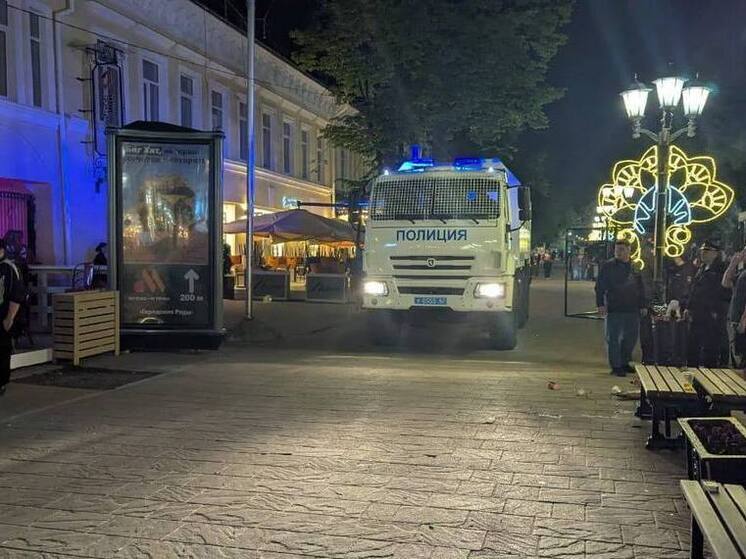 Скопление полиции засняли в центре Рязани в ночь на 29 июня