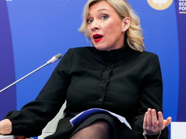 Захарова прокомментировала странное требование задержанных в Шотландии трансгендеров*