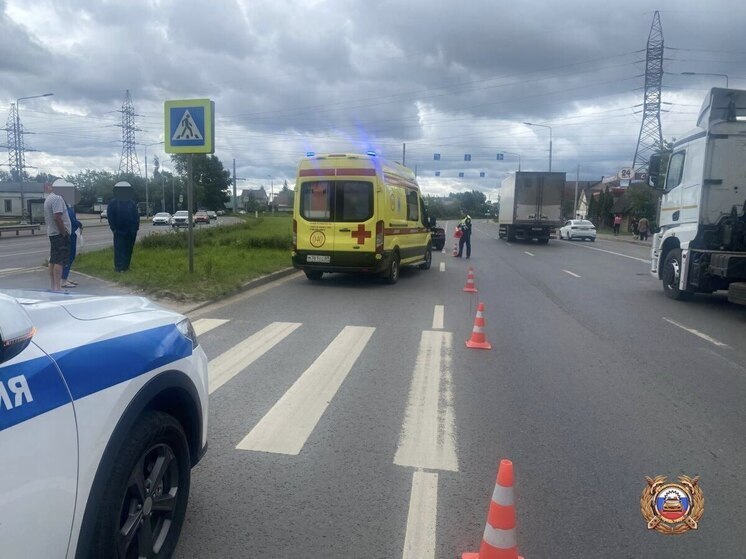 Пенсионер попал под колеса иномарки в Твери