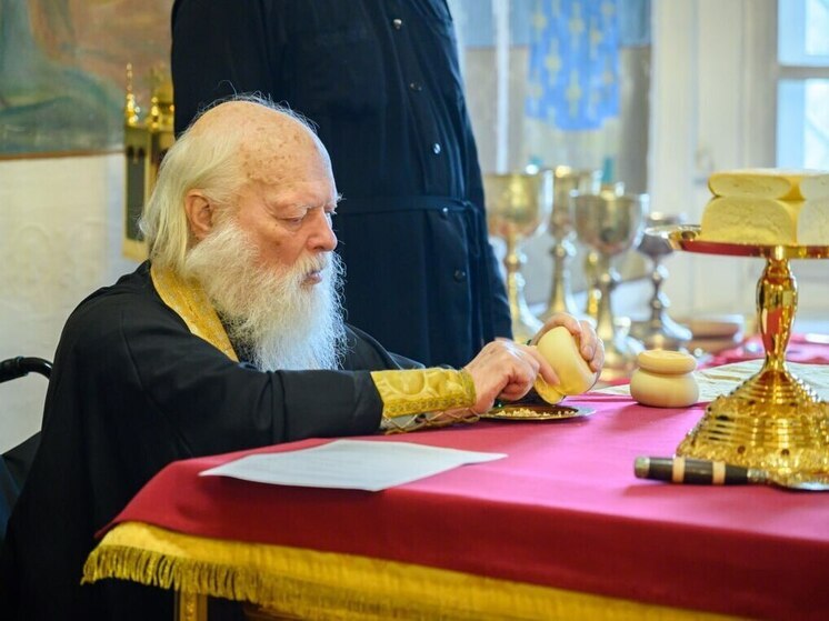 Литургия прошла в Свято-Троицком кафедральном соборе в Пскове