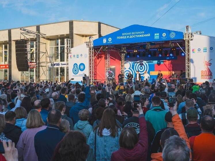 В Полярных Зорях отметили сразу четыре праздника