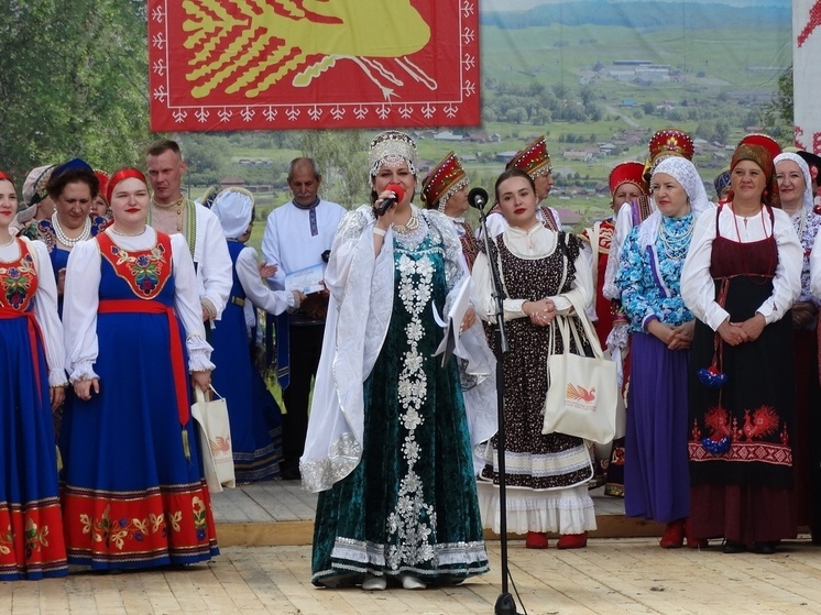 В конкурсе участвовали  более 400 музыкантов