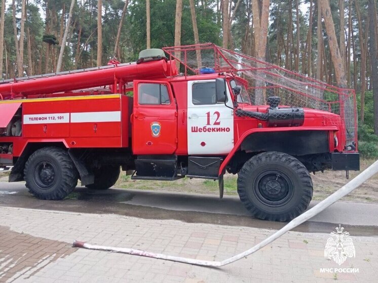 Жилой дом загорелся в Шебекино Белгородской области