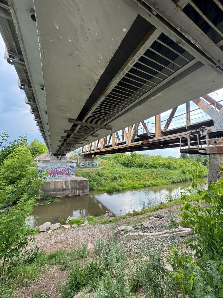 В Стерлитамаке школьники устроили опасные игры на железной дороге