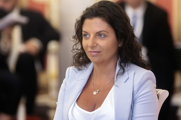 Симоньян заявила, что слова Пашиняна показывают его страх потерять власть