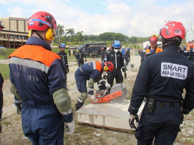 Спасатели без границ: как хабаровские специалисты работали в Малайзии