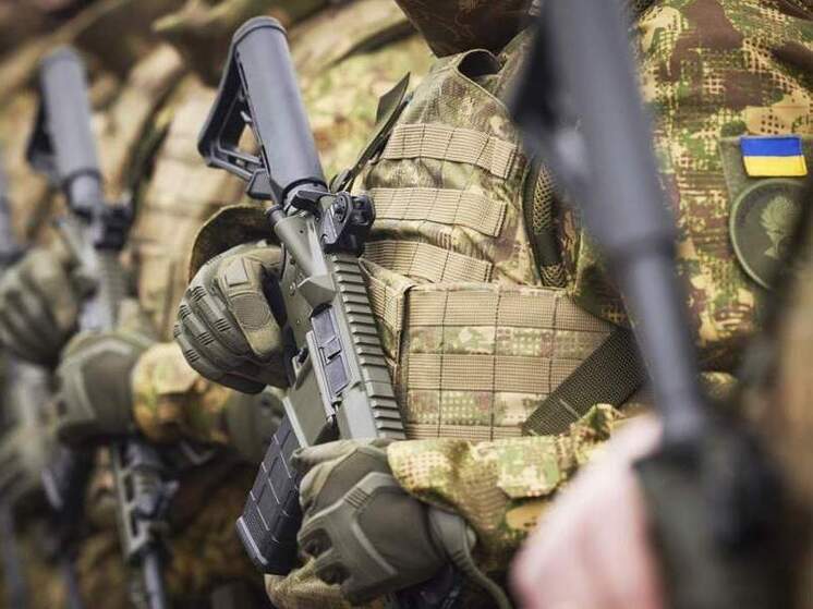 Марочко: ВСУ на рубежах ЛНР лишились 4 тысяч боевиков и наемников